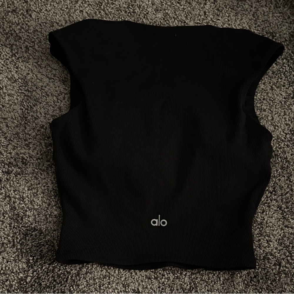 ALO Yoga Women's Black Tank Top